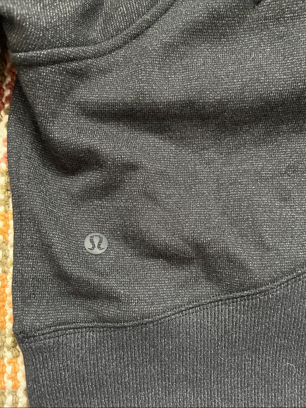 lululemon Loungeful Cropped Hoodie Black Size 6 Women’s Cozy Pullover Sweatshirt - Picture 6 of 6